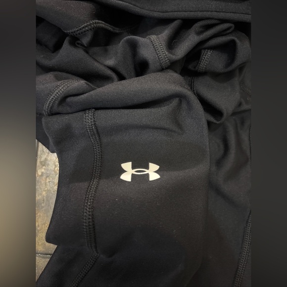 Under Armour HeatGear Compression Pants Women's Medium Black Tights EUC - Picture 6 of 6